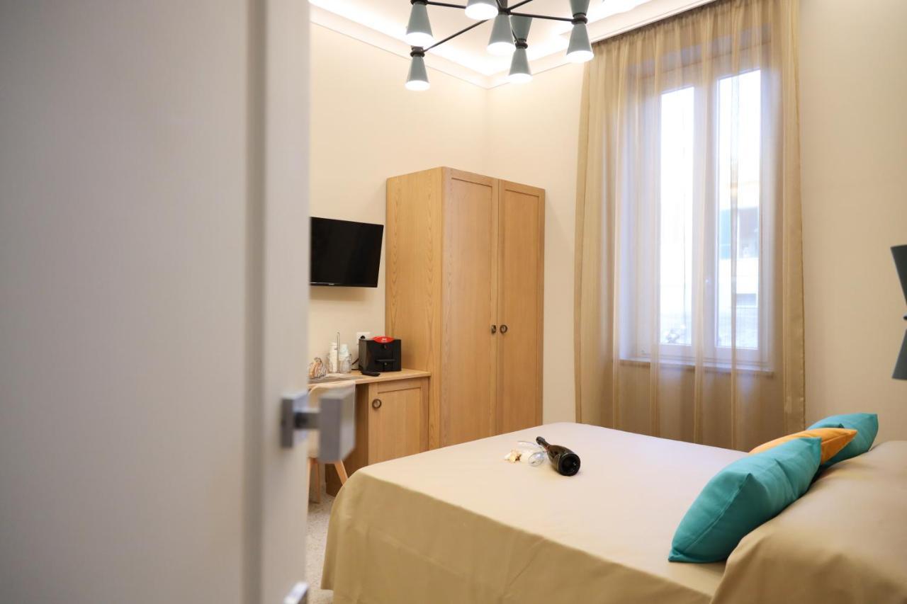 Don Francisco Rooms - トロペーア エクステリア 写真