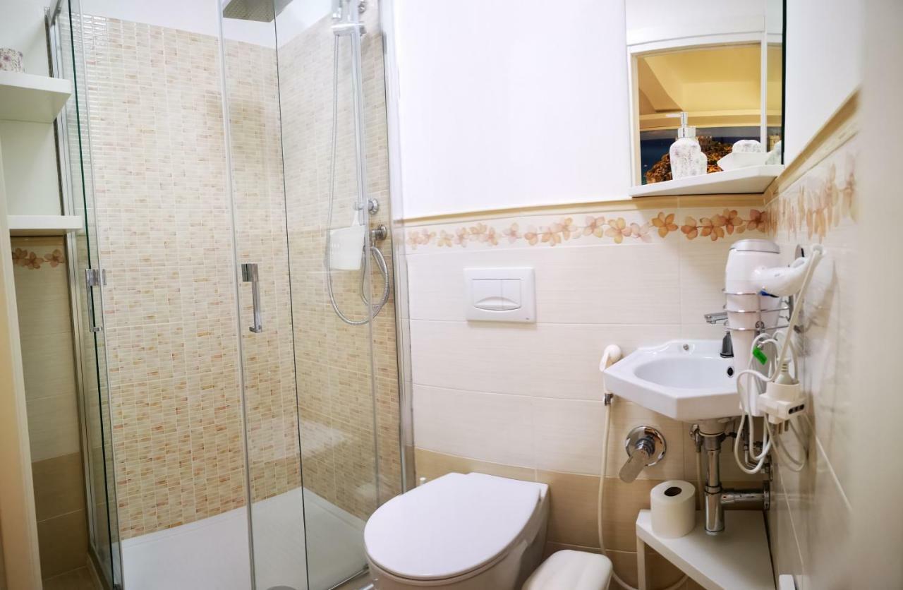 Don Francisco Rooms - トロペーア エクステリア 写真